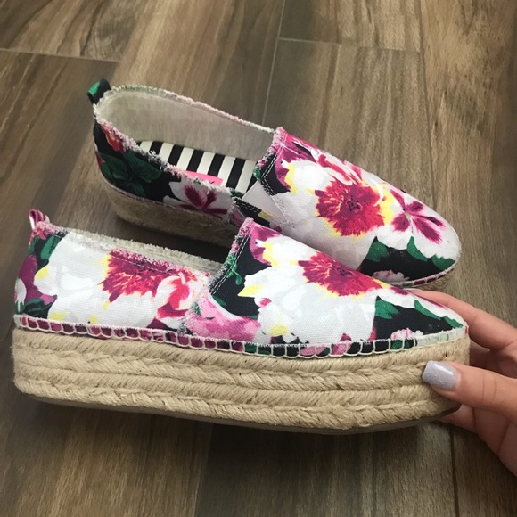 betsey johnson espadrilles